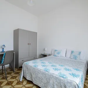 https://casa-hibiscus-villasimius.in-sardinia.net